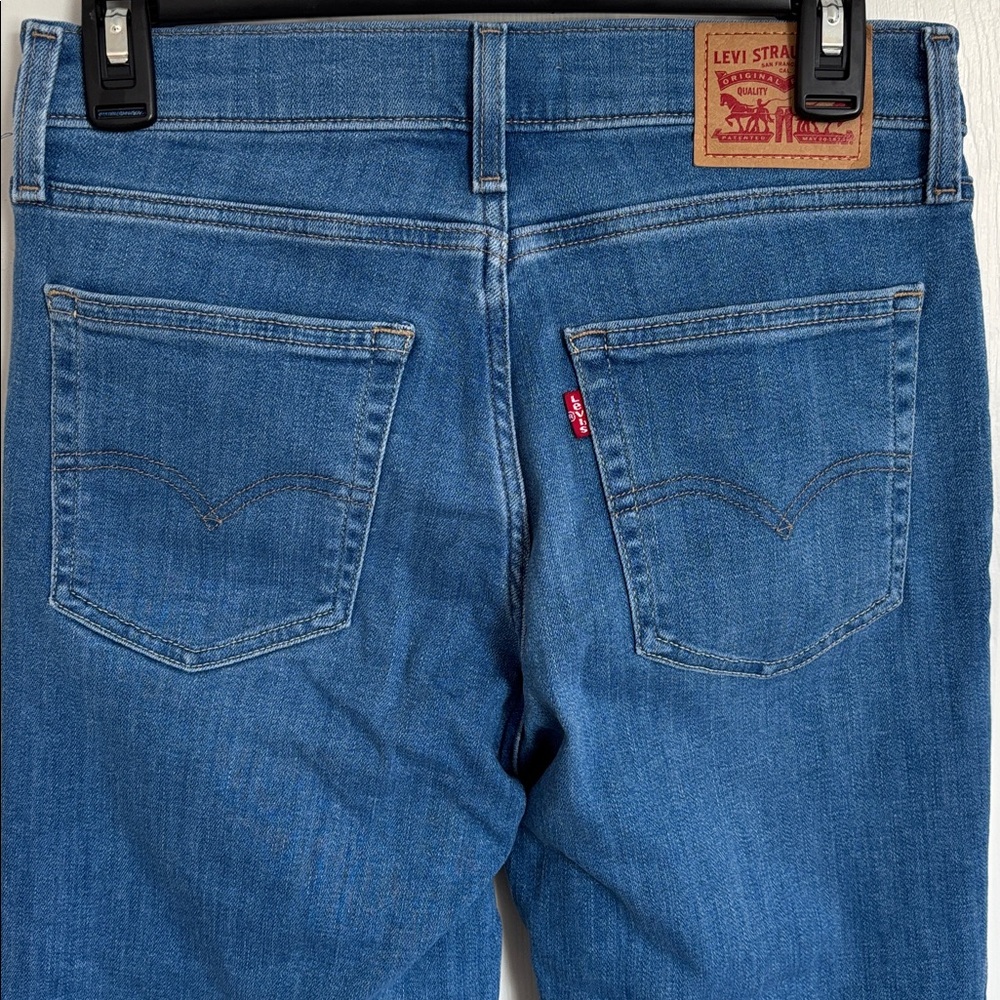 724 Levi Strauss High Rise Straight Blue Jeans